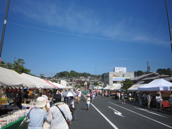 せともの大廉売市